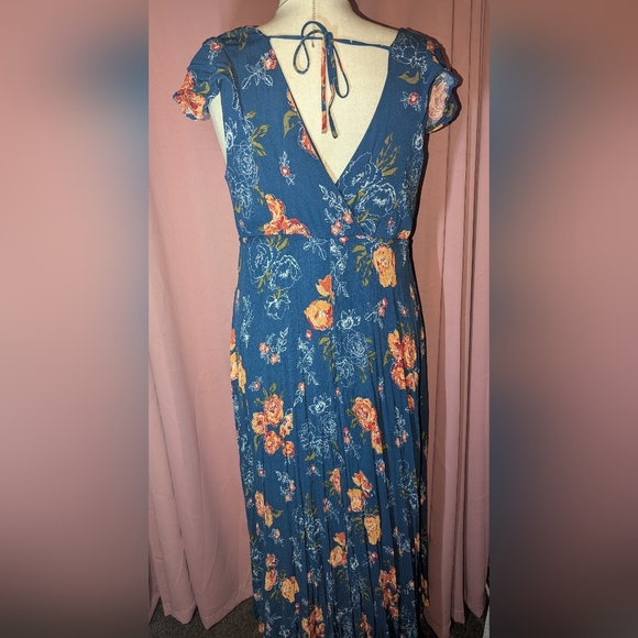 TORRID Maxi Gauze Floral Walk Through Dress 2x/18-20 - Picture 4 of 11